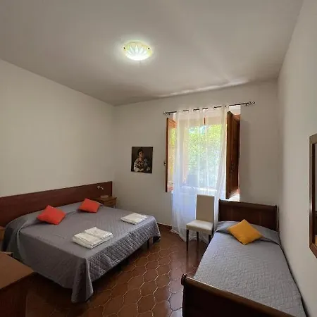 Lucia Villa